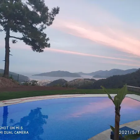 Sunrise Villa